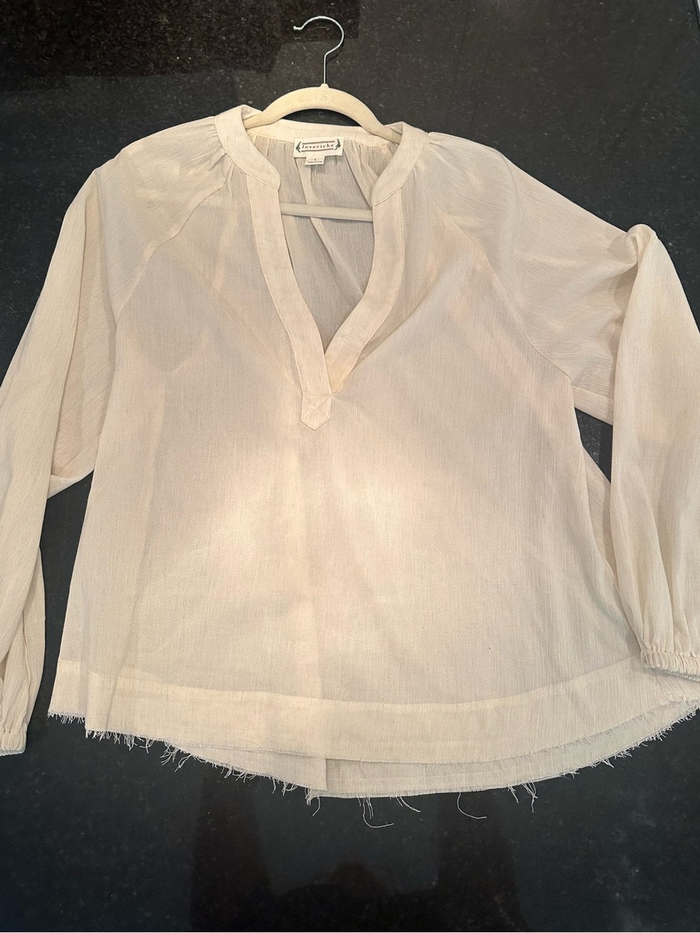 Love riche Women’s Cream Linen Blend V-Neck Blouse Size L Raw Hem Boho